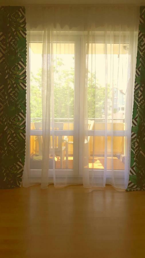 Schoene Ferienwohnung. Naehe Playmobil Und Messe Nbg Furth Bagian luar foto